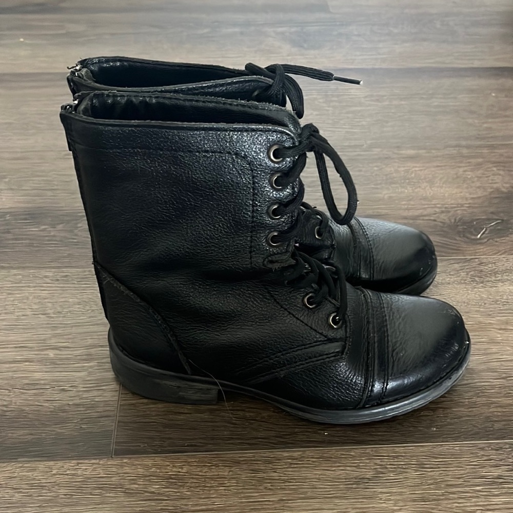 Steve Madden Boots